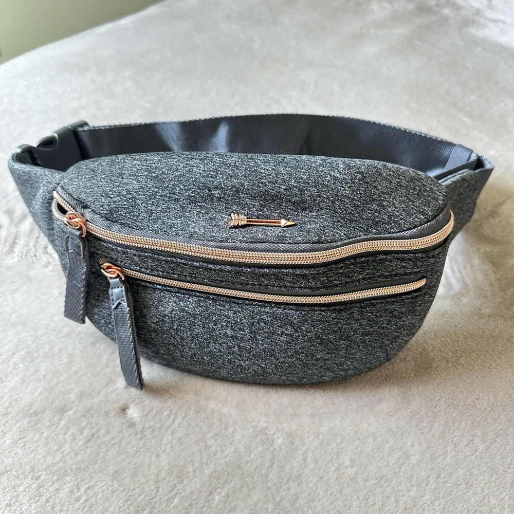 Fanny Pack Vibes